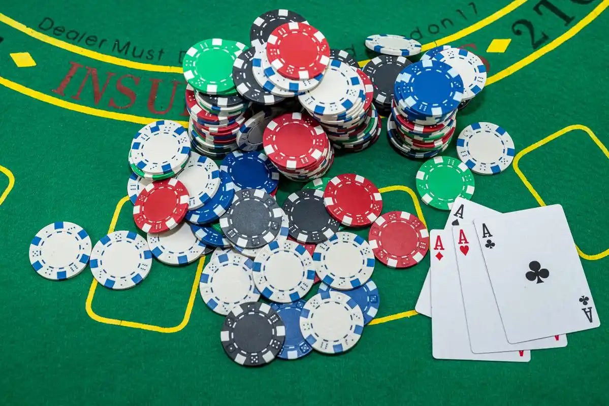 Filipino player completing a PHP deposit on nurstar Finance via mobile phone browser
